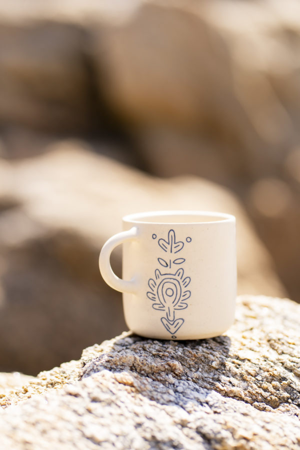 Tasse broderie bretonne, modèle 4 – Image 3
